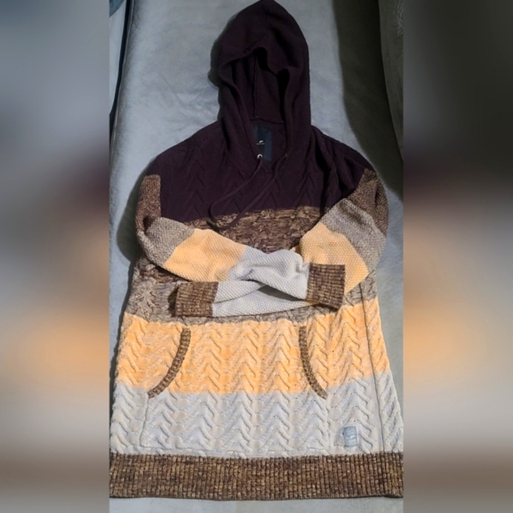 Colorblock Hooded Sweater